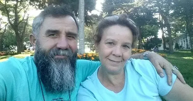 Terzinin öldüğü, eşinin baygın bulunduğu evde kombi bacası dışarı verilmemiş