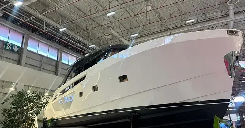 Milyonluk tekneler fuarda sergilendi