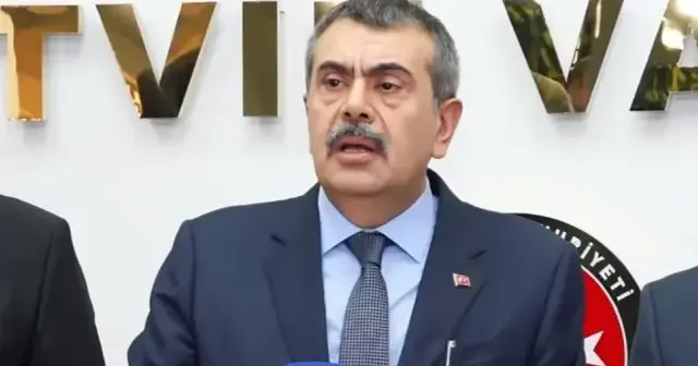 Bakan Tekin: Okullarımız cıvıl cıvıl VİDEO İZLE