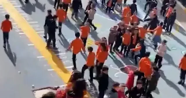 Okullarda öğrencilerden Kabe de Hacılar ilahisi isteği VİDEO İZLE