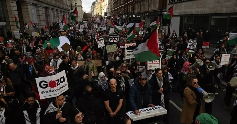 İngiltere de 1000 den fazla belediye meclis üyesi Filistin e destek bildirisine imza attı