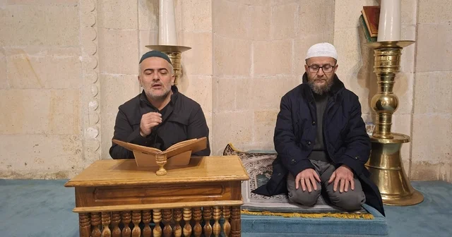 Bayburt ta şehitler için tarihi camilerde mevlit okundu Bayburt Haberleri