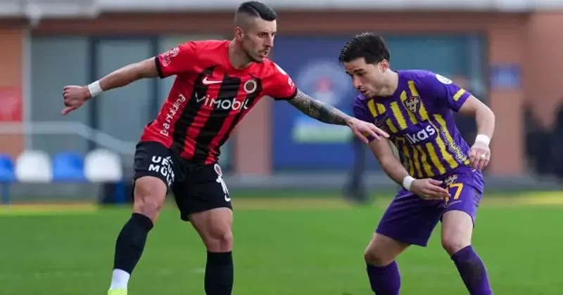 Süper Lig de günün açılışında tek gol var: 90+1 de yıkıldılar