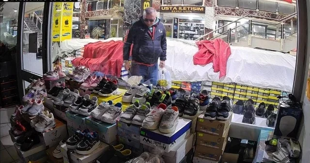 Bir mağazadan mont diğerinden ayakkabı çaldı: O anlar kamerada Elazığ Haberleri