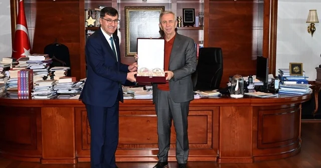 Başkan Kahveci, Mansur Yavaş ile ortak yatırım alanlarını ele aldı Kütahya Haberleri