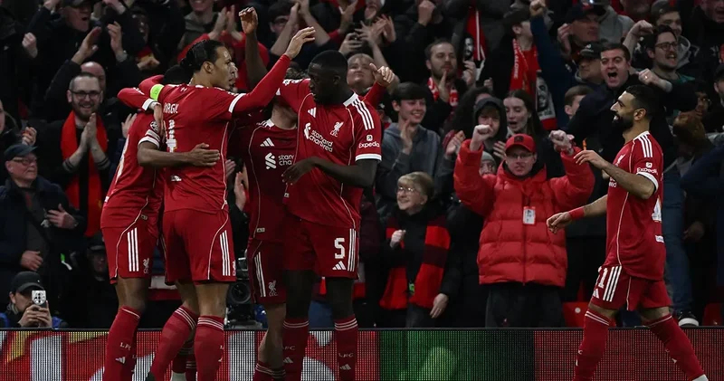 Galatasaray a 4 golle eleyen Liverpool neye uğradığını şaşırdı