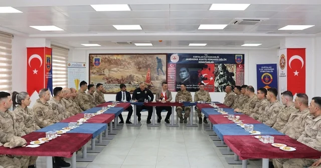 Kaymakam Serin, şehit aileleri ve gazilerin bayramını kutladı Siirt Haberleri