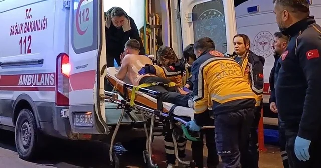 Restoranda müşteriler arasında bıçaklı kavga; 2 yaralı Bursa Haberleri