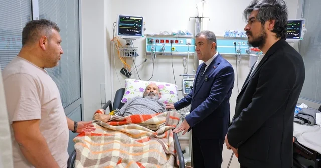 Hastanede tedavi gören vatandaşlara bayram ziyareti Bayburt Haberleri