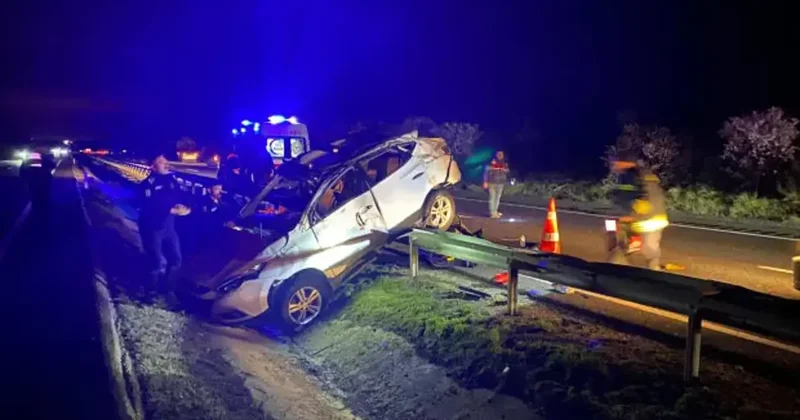 Eskişehir de korkunç kaza! Kontrolden çıkan araç, bir aileyi parçaladı: 2 ölü, 3 yaralı