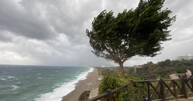 Doğu Akdeniz için fırtına uyarısı