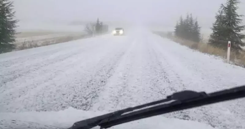 Haymana Polatlı yolu beyaza büründü
