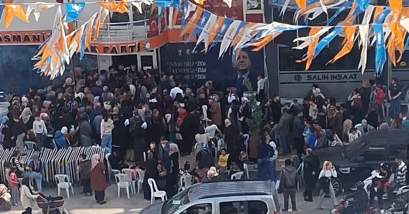 AKP yardım çeki dağıttı izdiham çıktı Sözcü Gazetesi