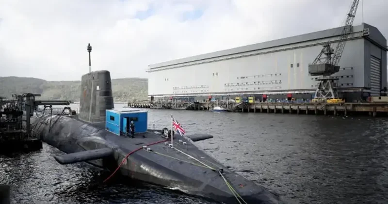 Nükleer denizaltıların bulunduğu üsse girmeye çalıştılar! Casus iddiası
