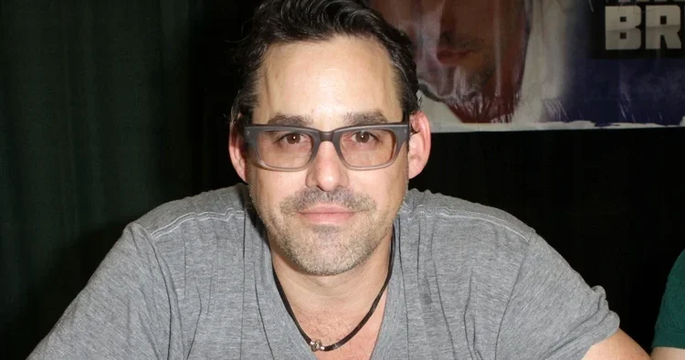 Ünlü dizi oyuncusu uykusunda öldü: Daha 54 yaşındaydı