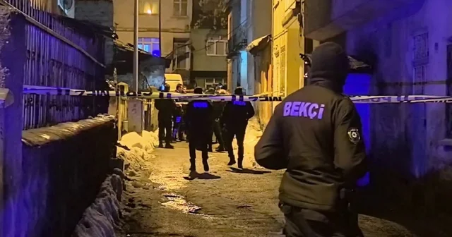 Erzurum da şüpheli ölüm: Boğazından bıçaklanmış halde bulundu Erzurum Haberleri