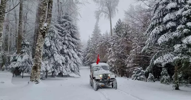 Kazdağları beyaz örtüsüne büründü