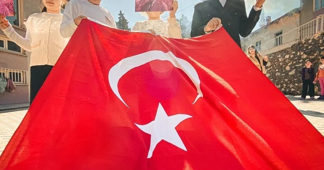 Milli Mücadele ruhunu en etkileyici kareye sığdırdı Denizli Haberleri