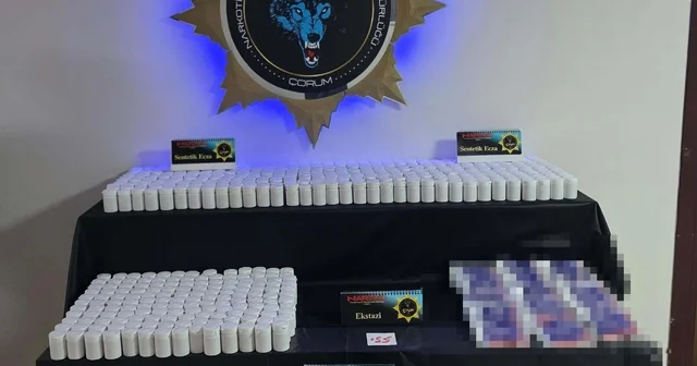 Çorum da uyuşturucu satıcılarına darbe: 12 tutuklama Çorum Haberleri