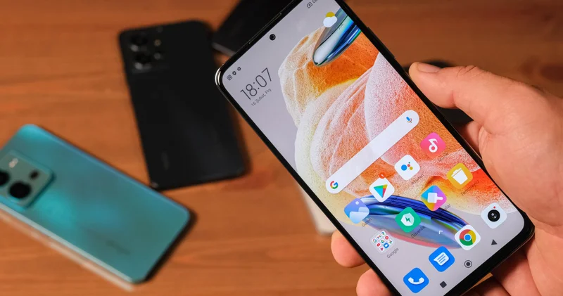 AB, 2027 de akıllı telefonlarda batarya değişimini kullanıcıya bırakıyor