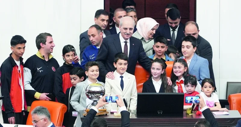 Meclis çocukların oldu Gündem Haberleri