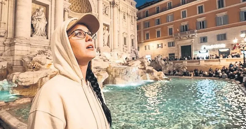 Bozuk para bulamadı kredi kartı attı