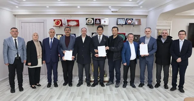 Başkan Oral: Birliktelik ve kümelenme ile Erzurum ticaretine yeni bir ufuk açıyoruz Erzurum Haberleri