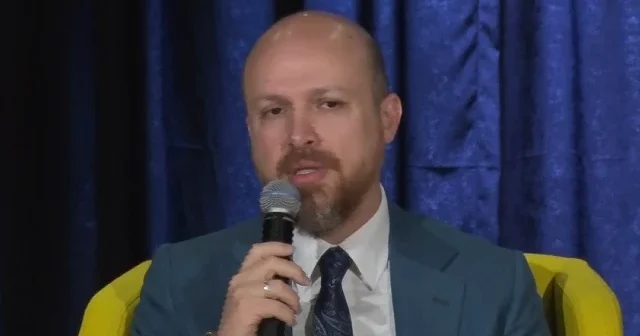 Bilal Erdoğan: Türk müziğine doğan kültür önderleri yetiştiriyoruz VİDEO İZLE