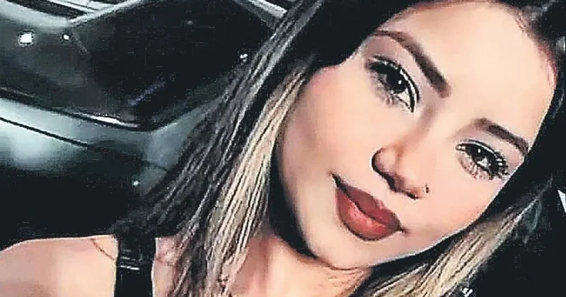 Zeynep köprüye çarpan motosiklette öldü