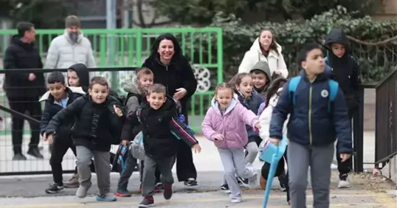 Yaz tatili ne zaman başlıyor? Okullar haziranın kaçında kapanacak? Son Dakika Haberleri