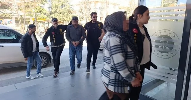 Gürültü cinayetinin zanlıları adliyeye sevk edildi Cinayet zanlısı çift, gazetecilerin sorularını yanıtsız bıraktı Afyonkarahisar Haberleri