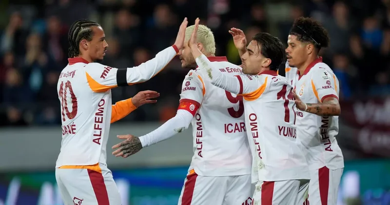 Zirvede hatalar haftası! Derbi öncesi Aslan avantajı kaptı