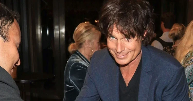 Yeni filminin gösterime girdiğini bile göremeyecek... Ünlü oyuncudan acı haber geldi: 57 yaşında kalp krizinden öldü