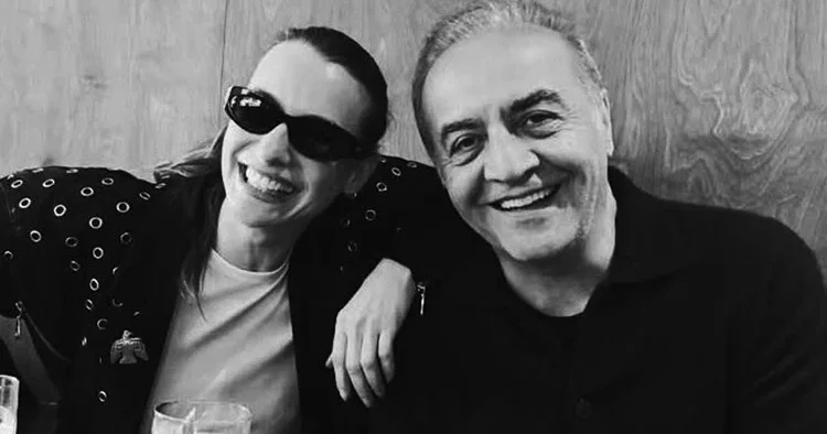 Yıllar sonra bir araya geldiler... Tesadüfün böylesi!