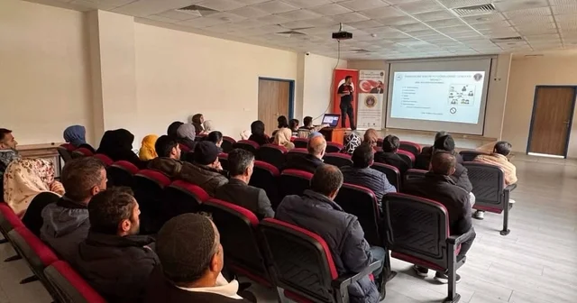 Bingöl de öğrenci ve velilere şiddetle mücadele eğitimi Bingöl Haberleri