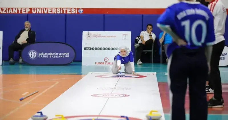 BTÜ Kadın Floor Curling Takımı Türkiye üçüncüsü oldu