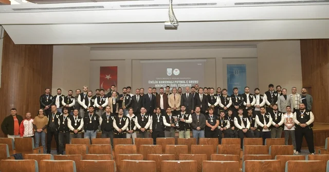 Zirvenin sahibi MSKÜ: Korumalı futbolda süper lige yükseldi Muğla Haberleri