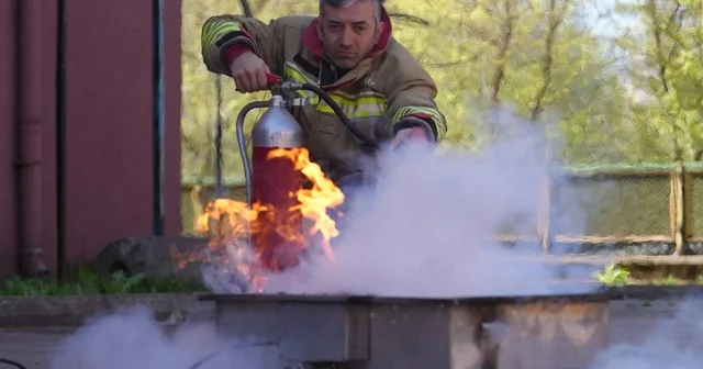 El sanatları merkezinde yangın tatbikatı Düzce Haberleri