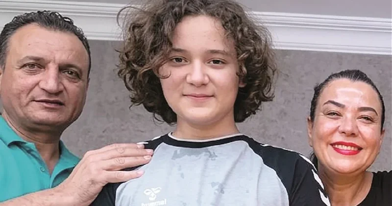 Anne telefonu yüzüne kapatmış Gündem Haberleri