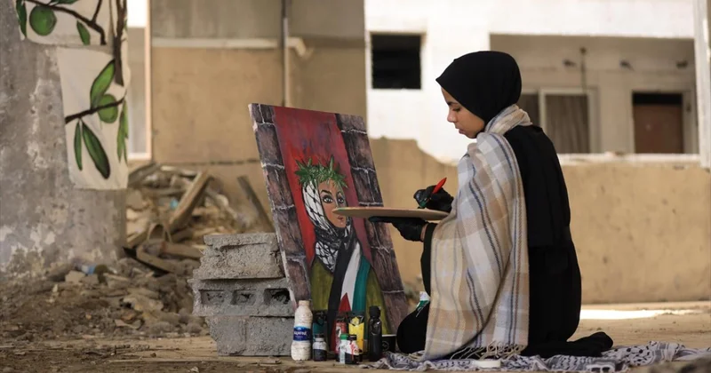 İşgalci İsrail in Gazze ablukası yüzlerce öğrencinin geleceğini karartıyor