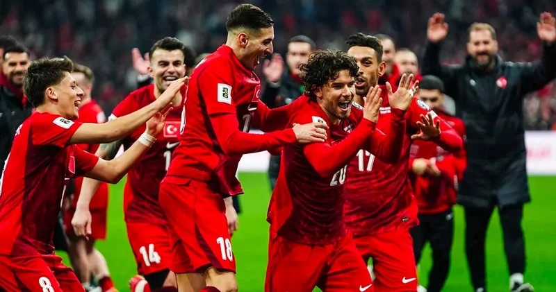 TFF den kritik Dünya Kupası açıklaması: Milli takım için ilk gelen alır