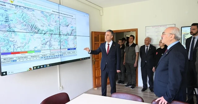 Denizli nin orman yangınlarına karşı mücadele hazırlıkları masaya yatırıldı Denizli Haberleri