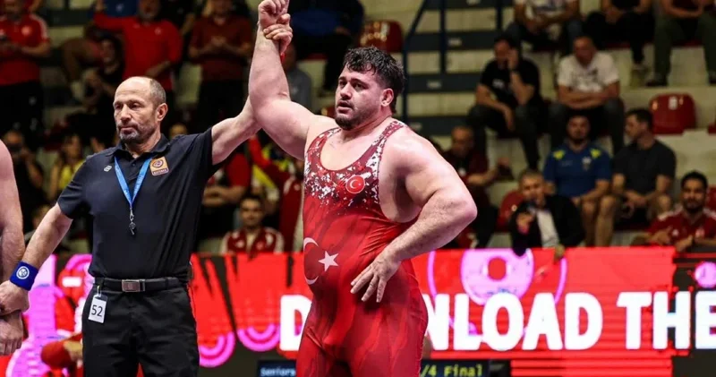 Rıza Kayaalp 13 üncü kez Avrupa şampiyonu: Güreş tarihine geçti Güreş Haberleri