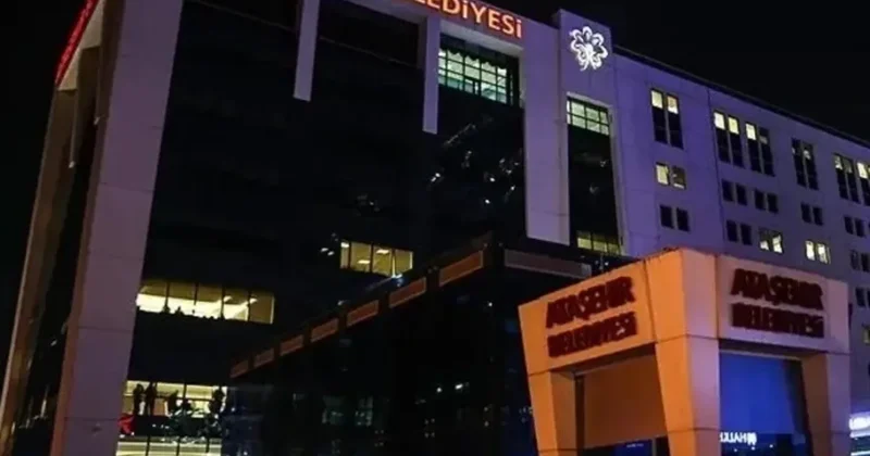 CHP li Ataşehir Belediyesi nde milyon dolarlık rüşvet skandalı! Onursal Adıgüzel’in rüşvet çarkını tek tek anlattı