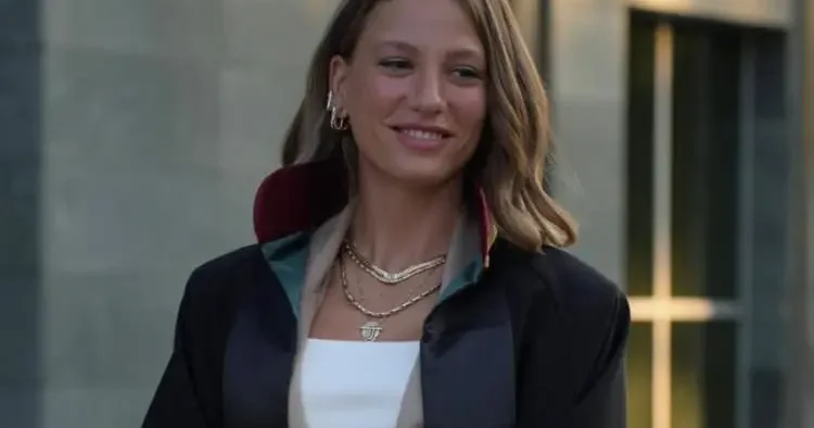 Seranay Sarıkaya dan Medcezir itirafı: Yıllar sonra ilk kez keşke diyerek anlattı
