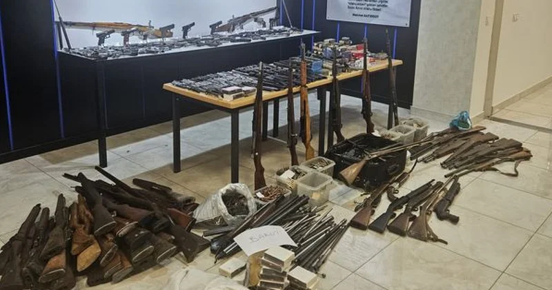 SON DAKİKA! Başkentte evinde çok sayıda silah bulunan şüpheli için adli işlem Son dakika haberleri