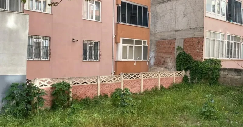 Elazığ da 5. kattan düşen genç kız hayatını kaybetti