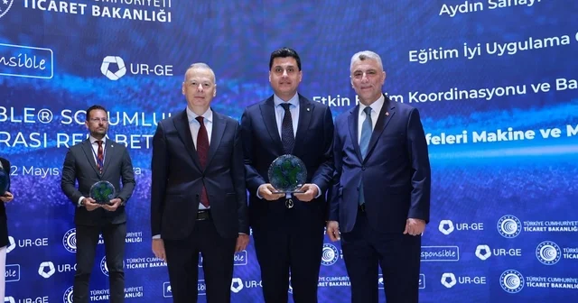Aydın Sanayi Odası nda Ticaret Bakanlığı ndan UR GE İyi Uygulama ödülü Aydın da ilk kez gerçekleştirilen UR GE projesi ödül aldı Aydın Haberleri