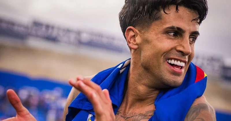 Joao Cancelo Türkiye deki favori takımını açıkladı