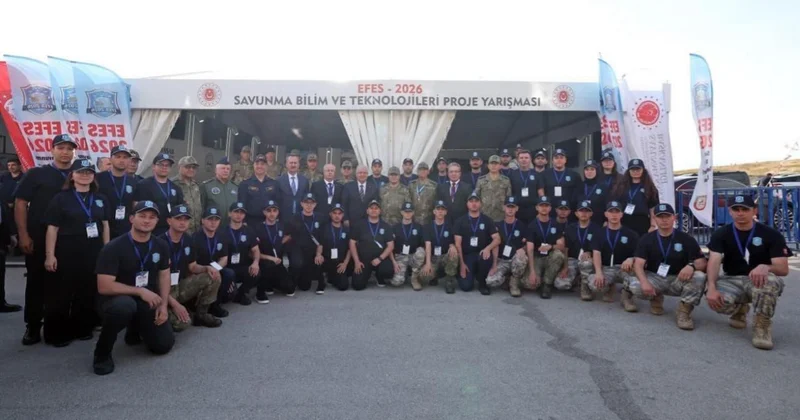 Milli Savunma Bakanı Güler, EFES 2026 Tatbikatı nda savunma sanayisi sergisini gezdi